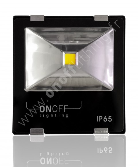 Spot LED 3W à focus ajustable Spot LED 3W à focus ajustable